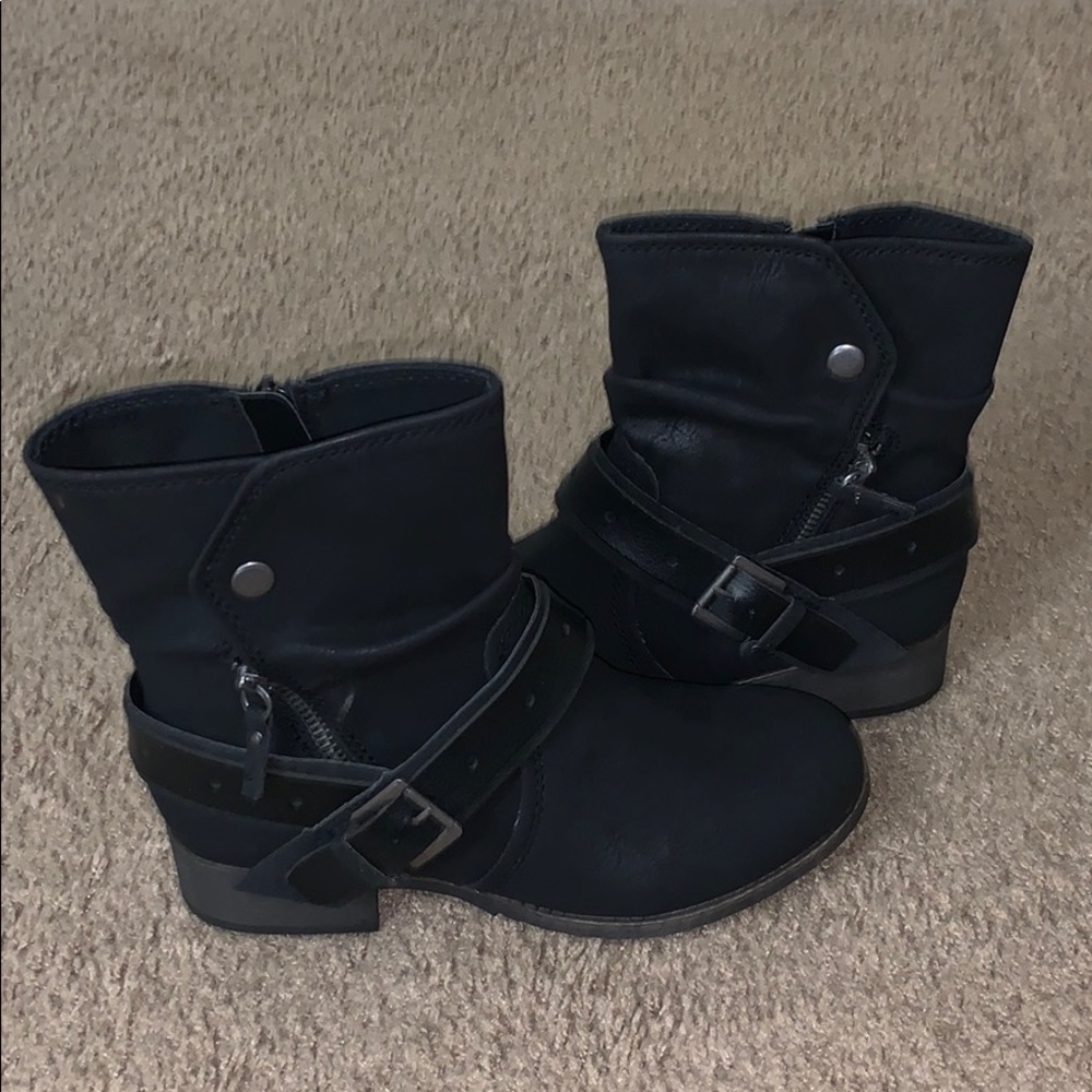 Booties - Picture 2 of 3